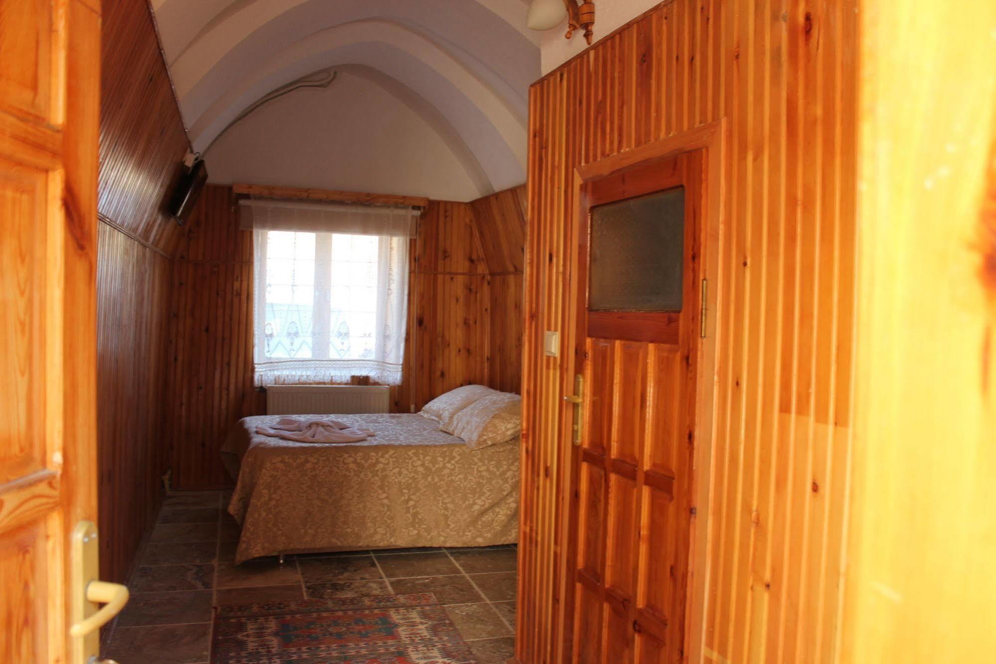 Hotel Elvan Cave House Ургуп Экстерьер фото